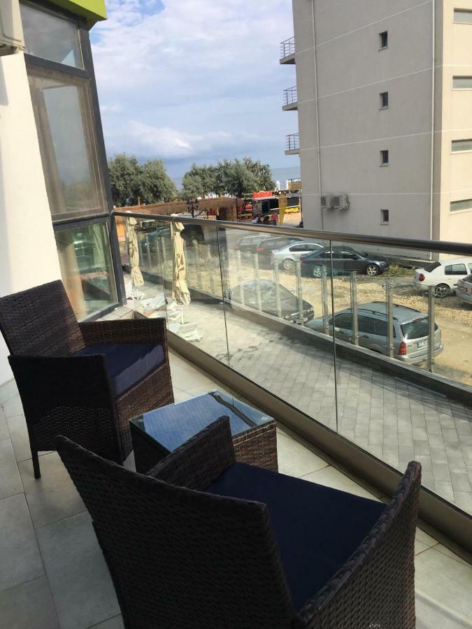 Umi Apartment Alezzi Resort Năvodari Exterior foto